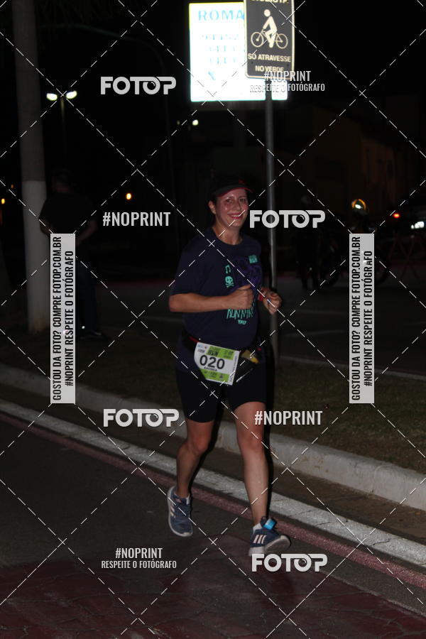 Buy your photos of the eventItu Night Run on Fotop