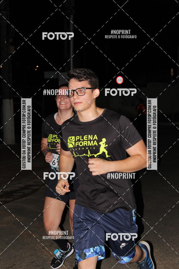 Buy your photos of the eventItu Night Run on Fotop