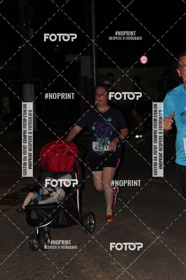 Buy your photos of the eventItu Night Run on Fotop