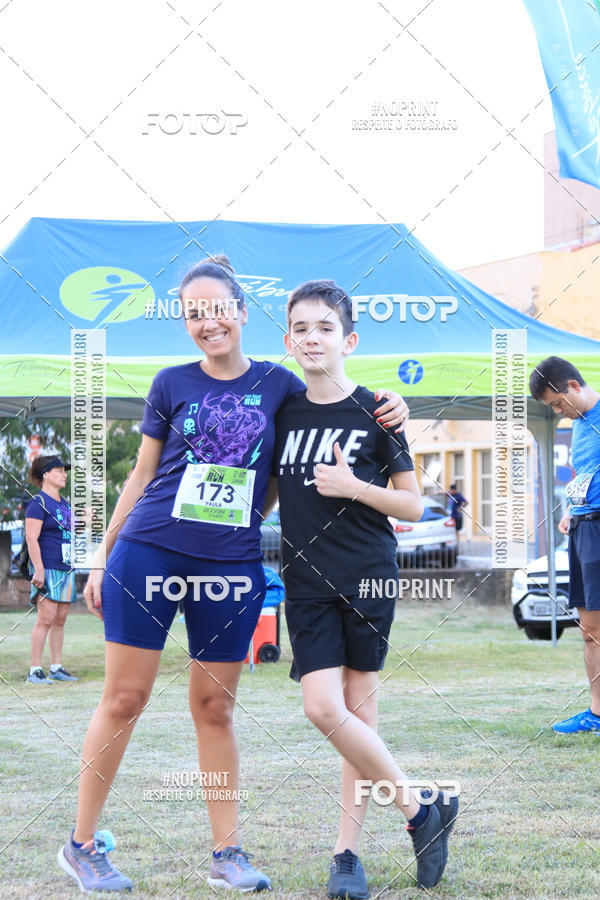 Buy your photos of the eventItu Night Run on Fotop