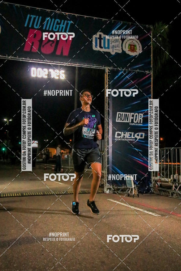 Buy your photos of the eventItu Night Run on Fotop