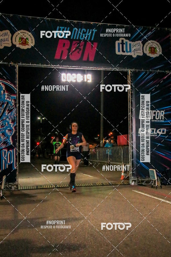 Buy your photos of the eventItu Night Run on Fotop