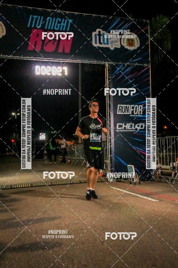 Buy your photos of the eventItu Night Run on Fotop