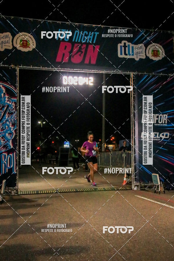 Buy your photos of the eventItu Night Run on Fotop