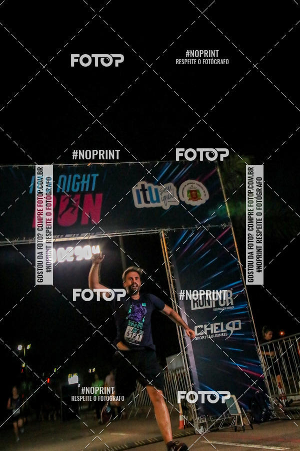 Buy your photos of the eventItu Night Run on Fotop