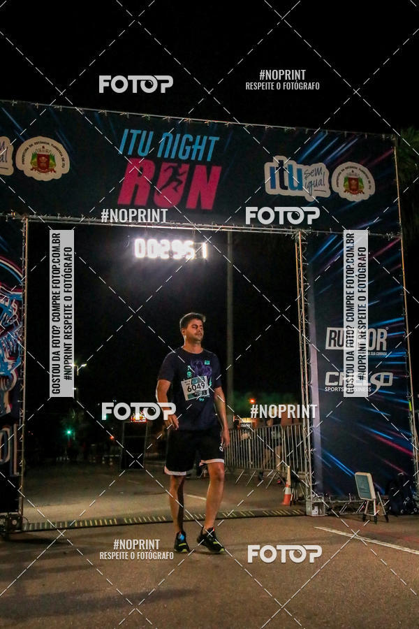 Buy your photos of the eventItu Night Run on Fotop