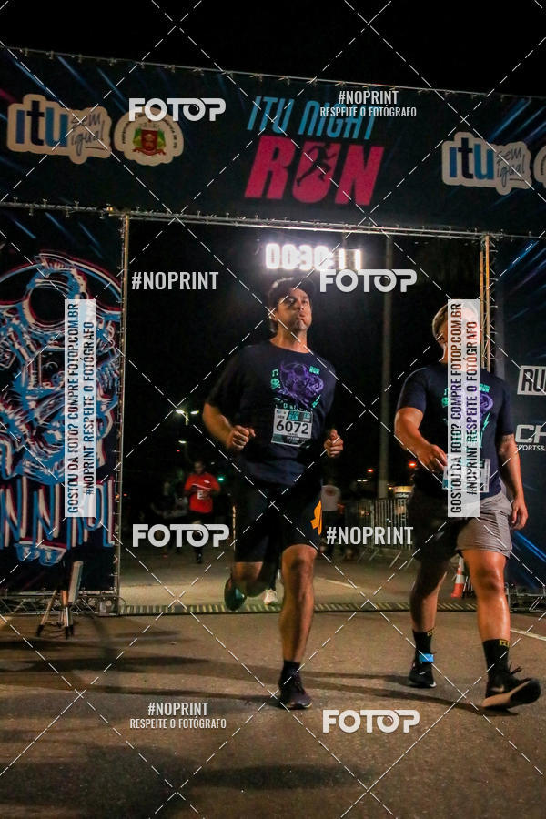 Buy your photos of the eventItu Night Run on Fotop
