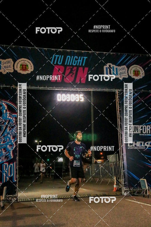 Buy your photos of the eventItu Night Run on Fotop