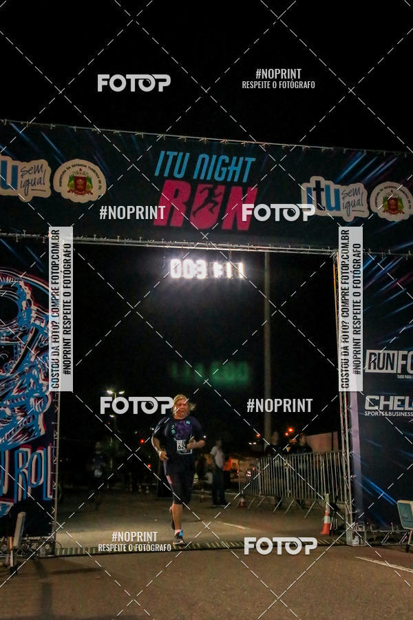 Buy your photos of the eventItu Night Run on Fotop