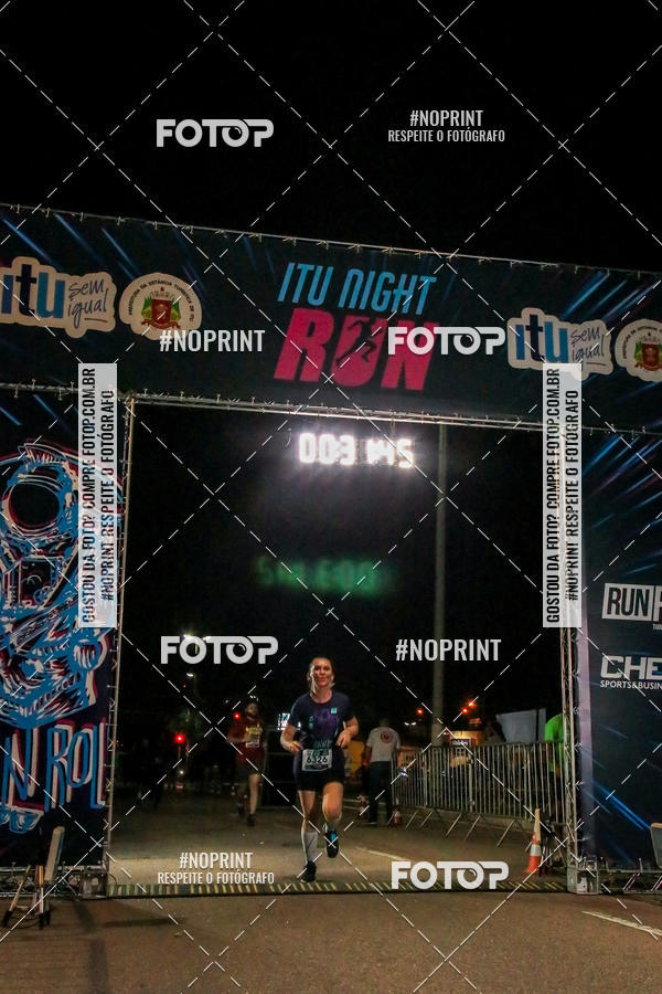 Buy your photos of the eventItu Night Run on Fotop