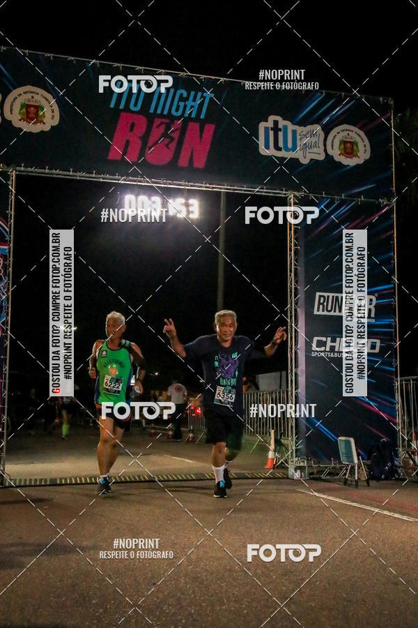 Buy your photos of the eventItu Night Run on Fotop