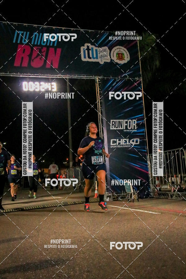Buy your photos of the eventItu Night Run on Fotop