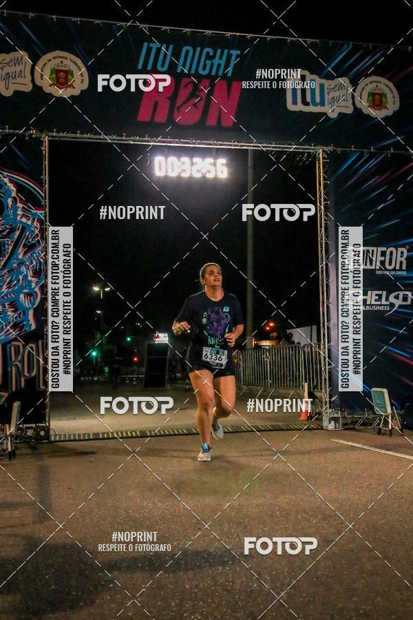 Buy your photos of the eventItu Night Run on Fotop