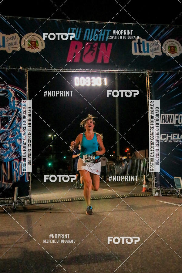 Buy your photos of the eventItu Night Run on Fotop