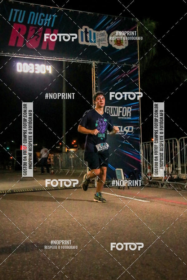 Buy your photos of the eventItu Night Run on Fotop