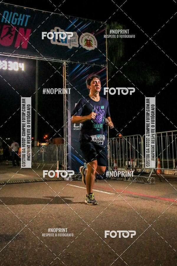 Buy your photos of the eventItu Night Run on Fotop
