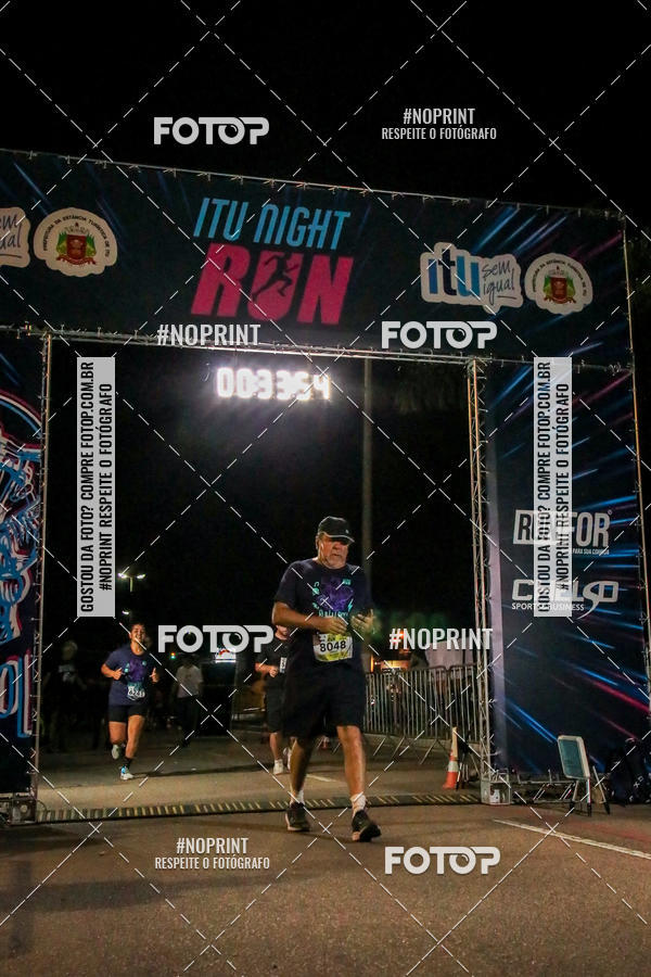 Buy your photos of the eventItu Night Run on Fotop