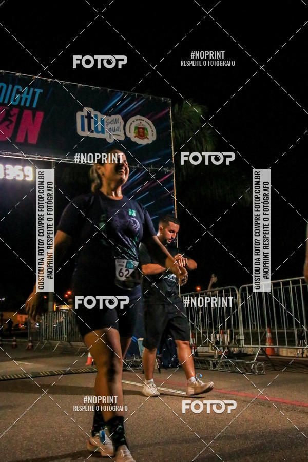 Buy your photos of the eventItu Night Run on Fotop
