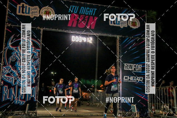 Buy your photos of the eventItu Night Run on Fotop