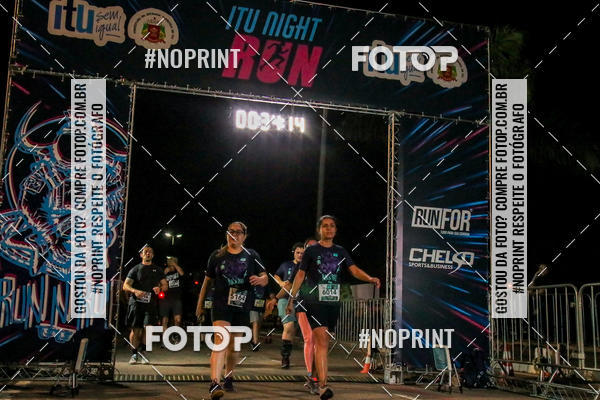 Buy your photos of the eventItu Night Run on Fotop