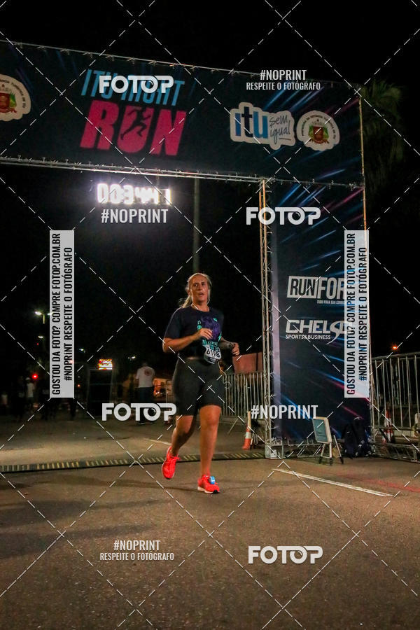Buy your photos of the eventItu Night Run on Fotop