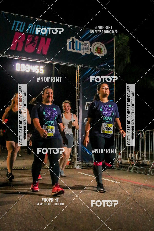 Buy your photos of the eventItu Night Run on Fotop