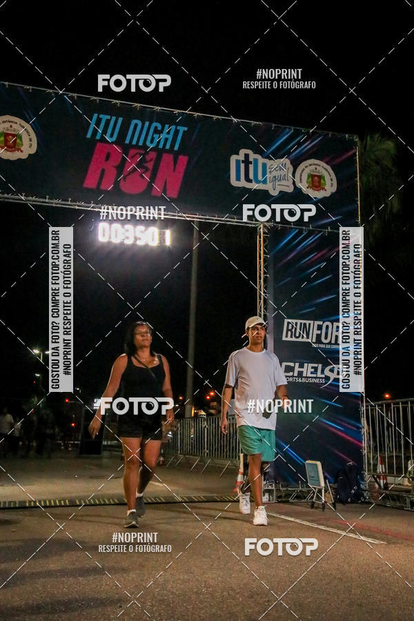 Buy your photos of the eventItu Night Run on Fotop