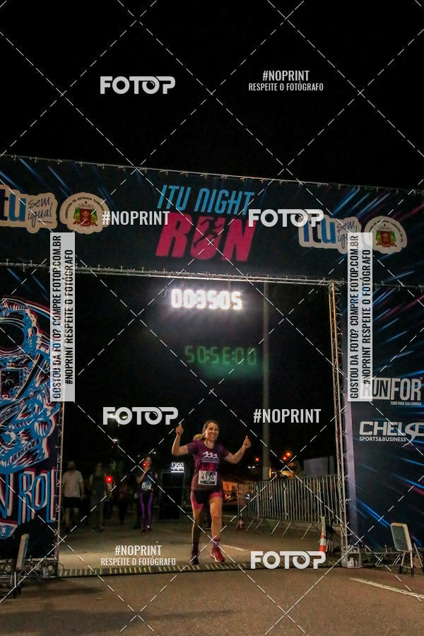 Buy your photos of the eventItu Night Run on Fotop