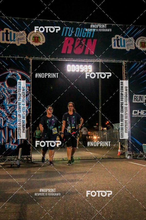 Buy your photos of the eventItu Night Run on Fotop