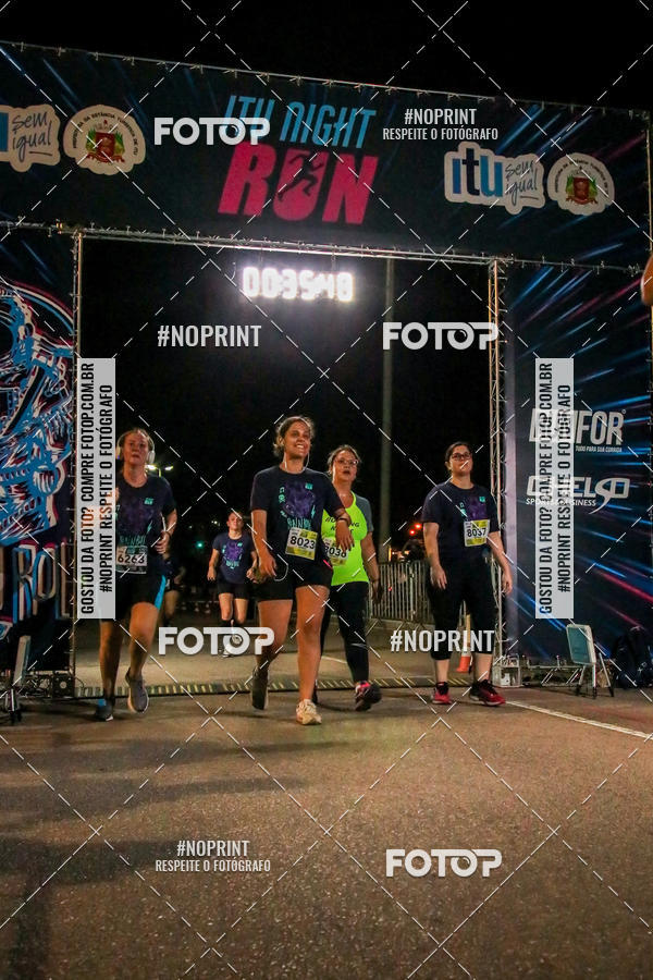 Buy your photos of the eventItu Night Run on Fotop