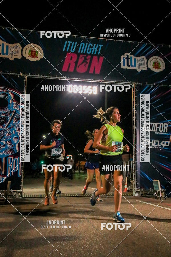Buy your photos of the eventItu Night Run on Fotop