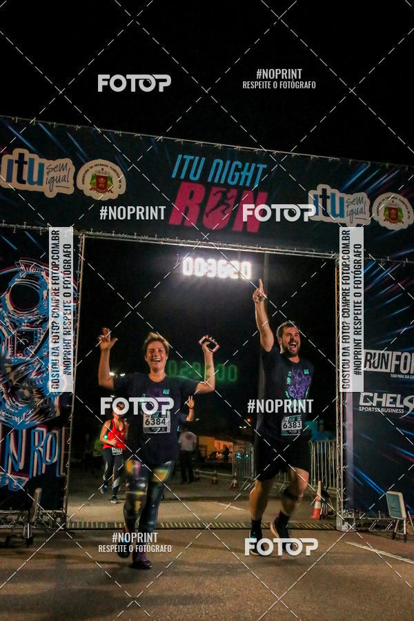 Buy your photos of the eventItu Night Run on Fotop