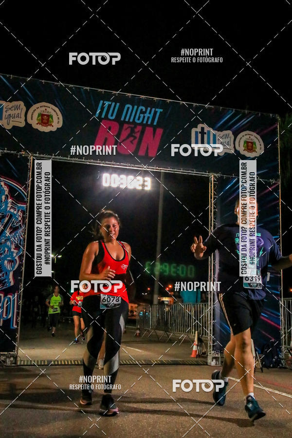 Buy your photos of the eventItu Night Run on Fotop