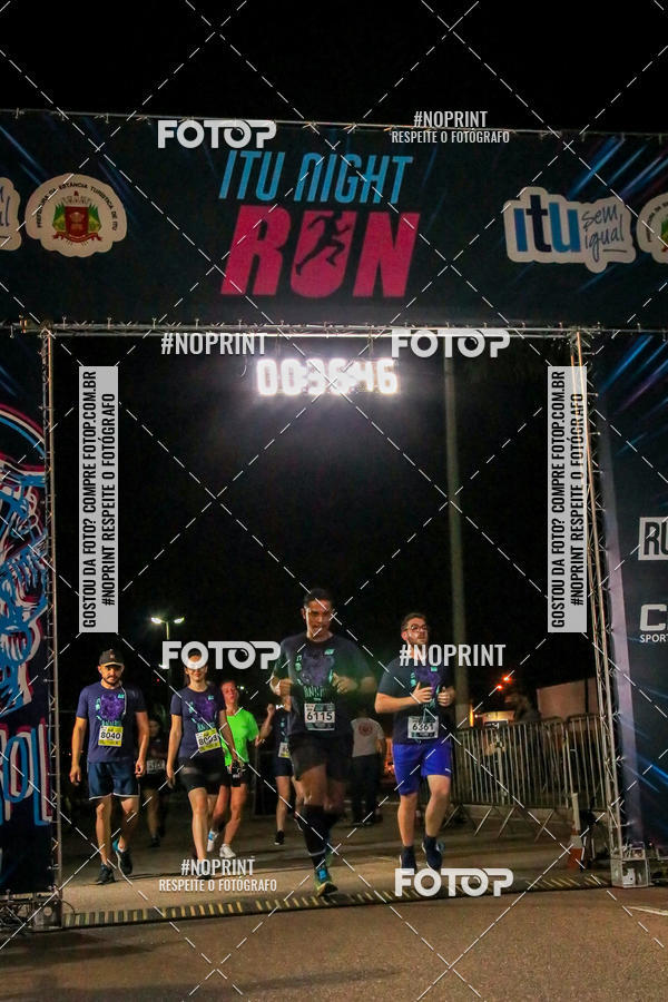 Buy your photos of the eventItu Night Run on Fotop