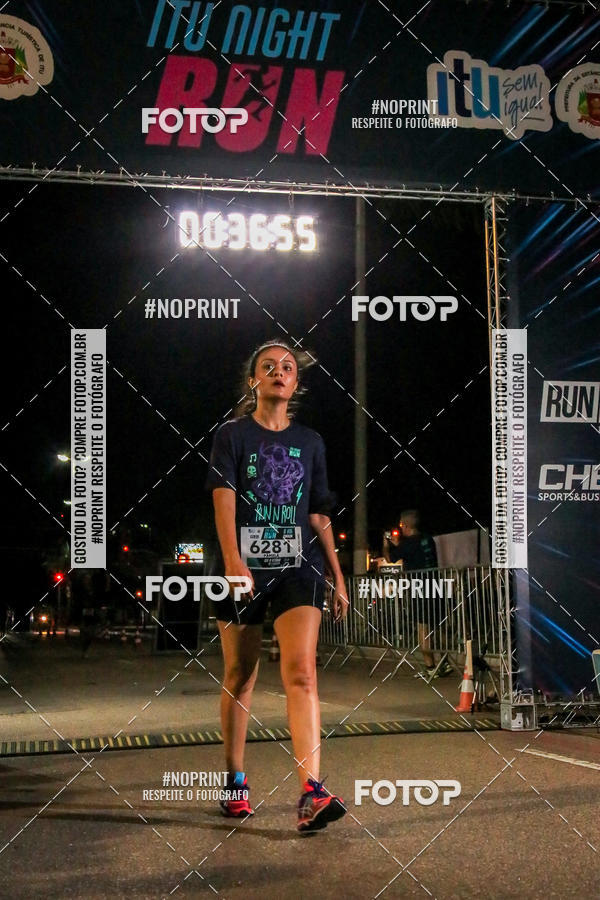 Buy your photos of the eventItu Night Run on Fotop