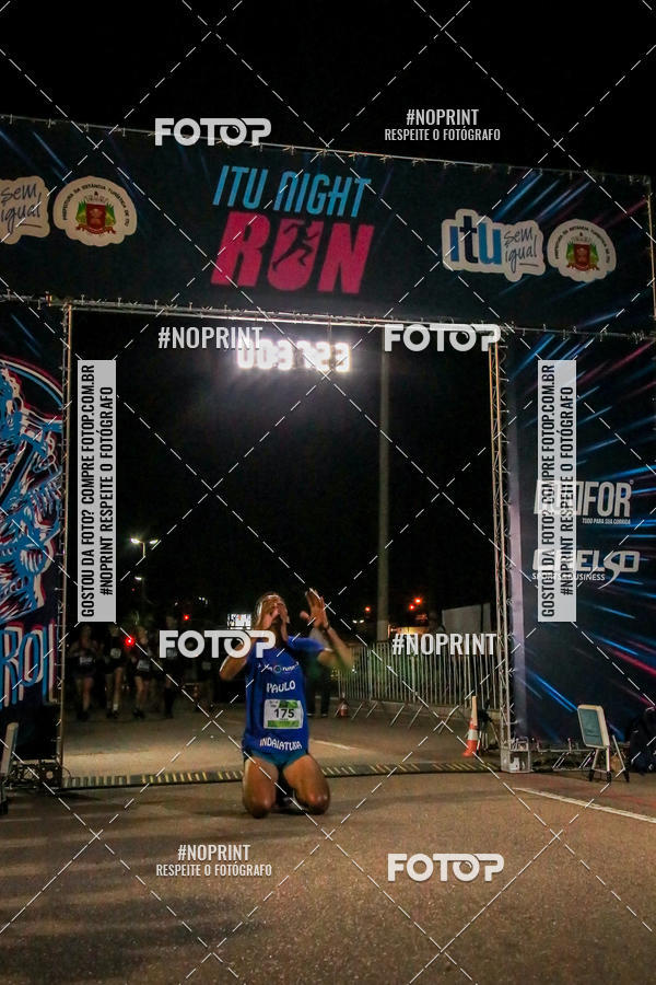 Buy your photos of the eventItu Night Run on Fotop
