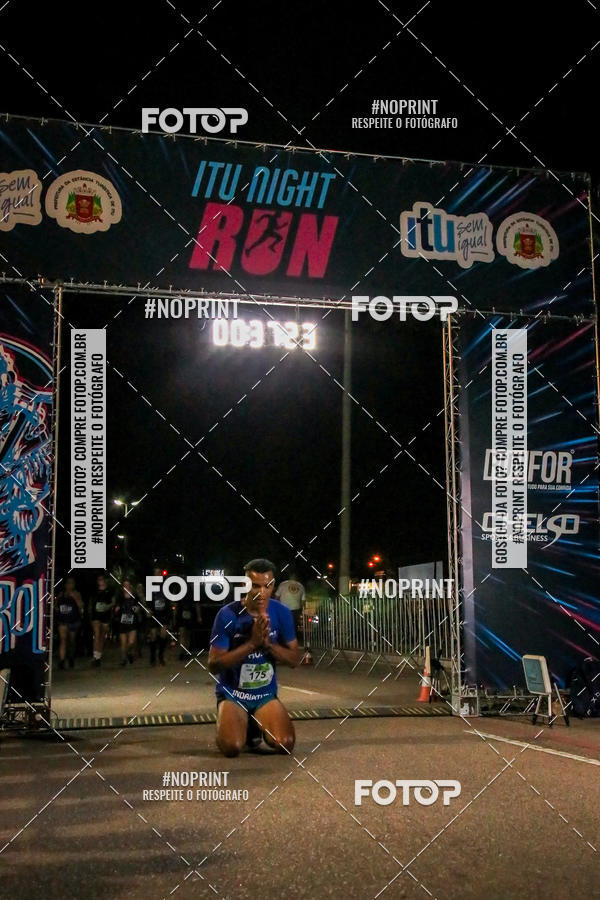 Buy your photos of the eventItu Night Run on Fotop