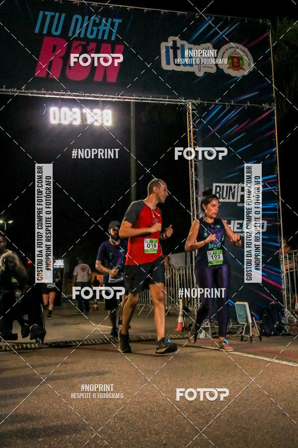 Buy your photos of the eventItu Night Run on Fotop