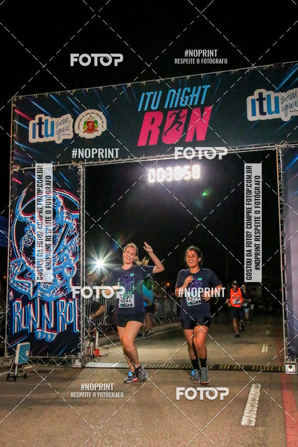 Buy your photos of the eventItu Night Run on Fotop