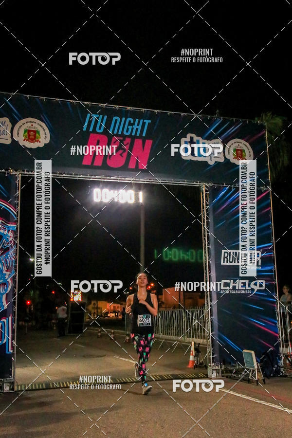 Buy your photos of the eventItu Night Run on Fotop