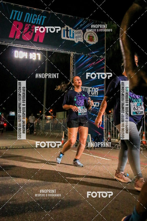 Buy your photos of the eventItu Night Run on Fotop