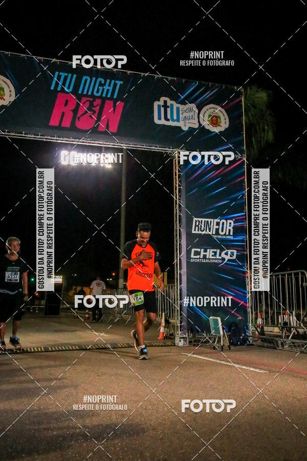Buy your photos of the eventItu Night Run on Fotop