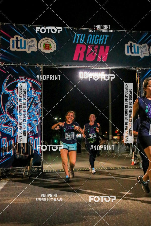 Buy your photos of the eventItu Night Run on Fotop