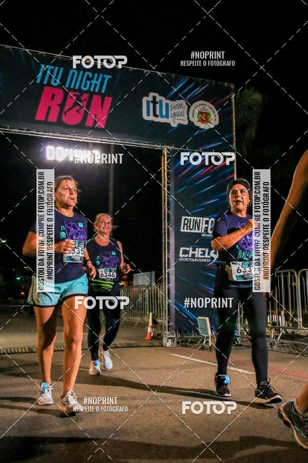 Buy your photos of the eventItu Night Run on Fotop