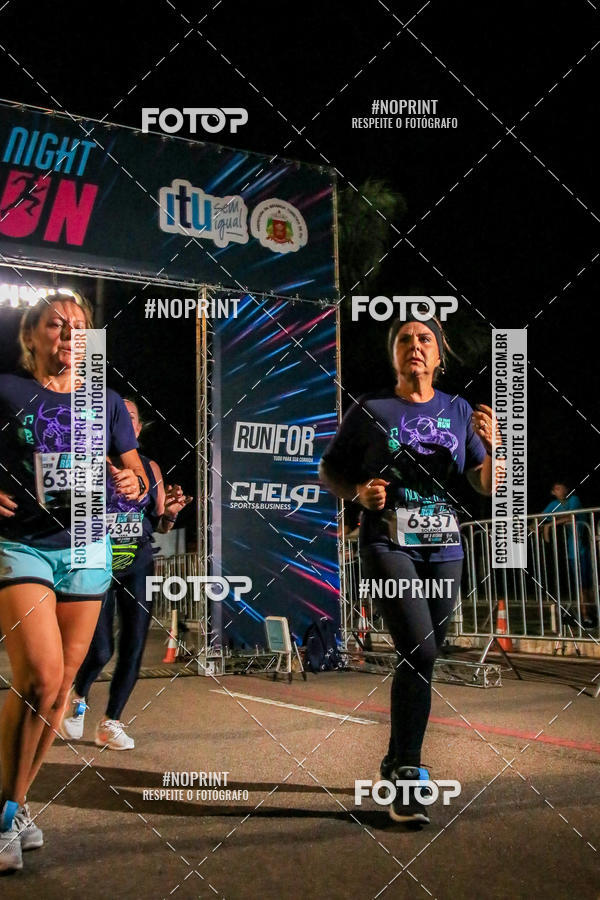 Buy your photos of the eventItu Night Run on Fotop