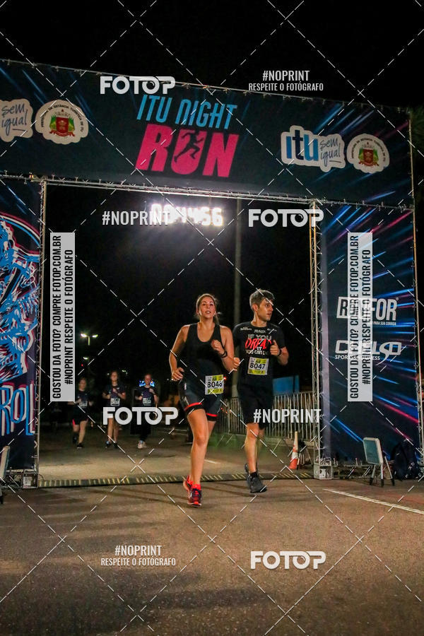 Buy your photos of the eventItu Night Run on Fotop