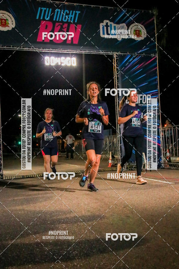 Buy your photos of the eventItu Night Run on Fotop