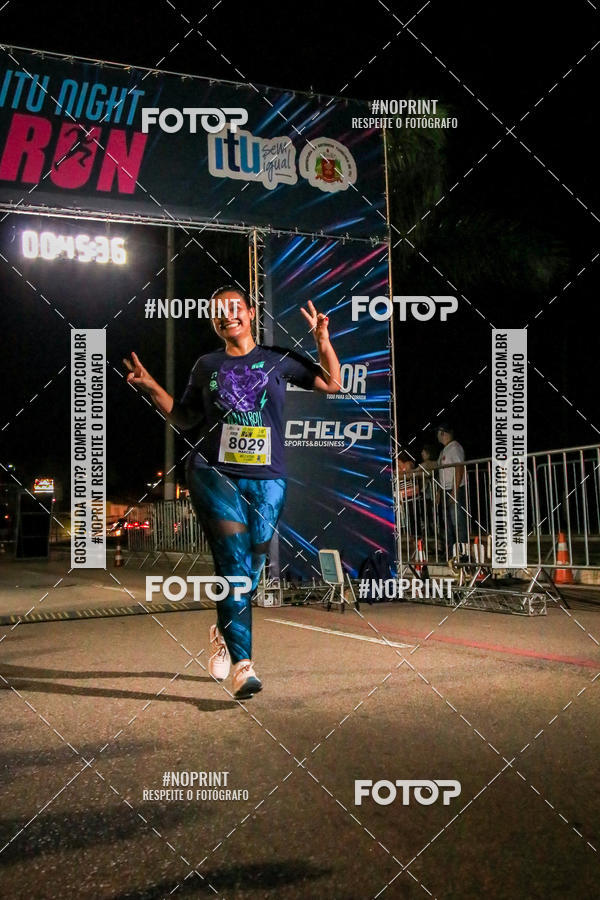 Buy your photos of the eventItu Night Run on Fotop