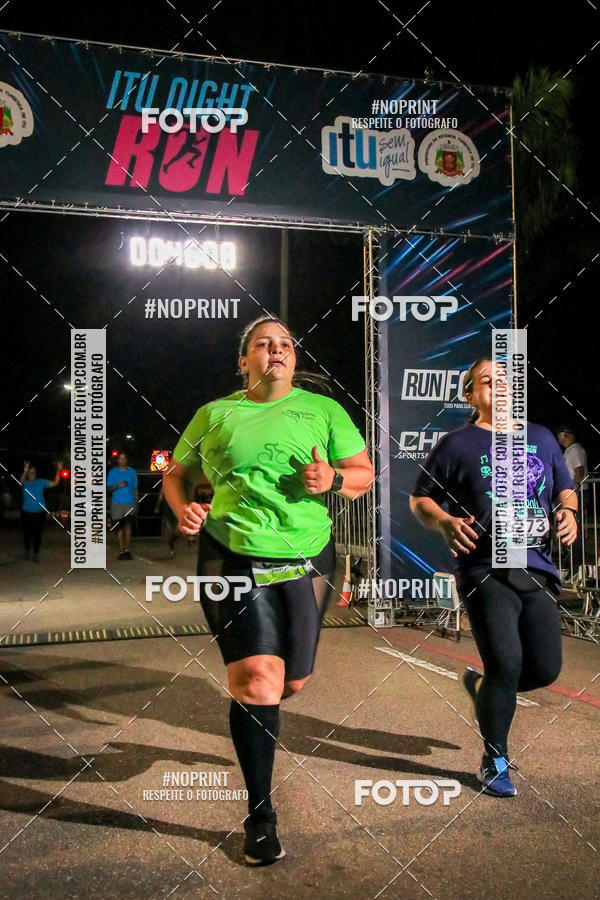 Buy your photos of the eventItu Night Run on Fotop