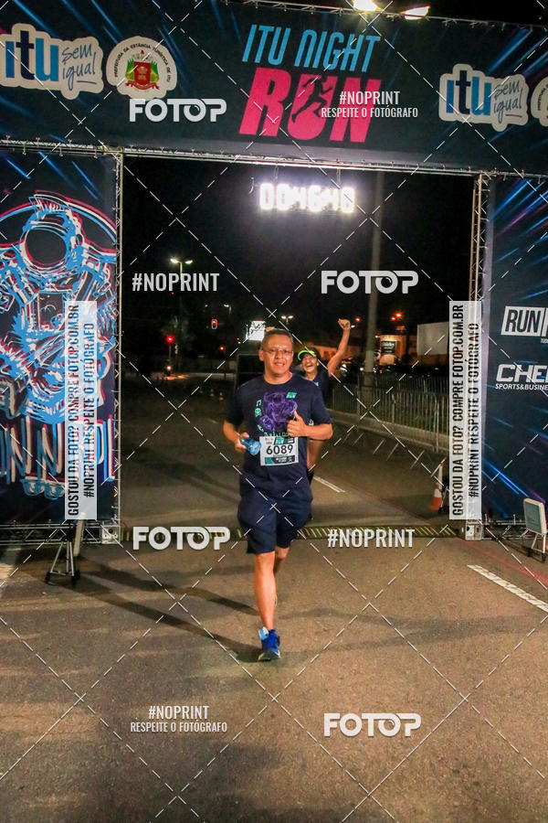 Buy your photos of the eventItu Night Run on Fotop